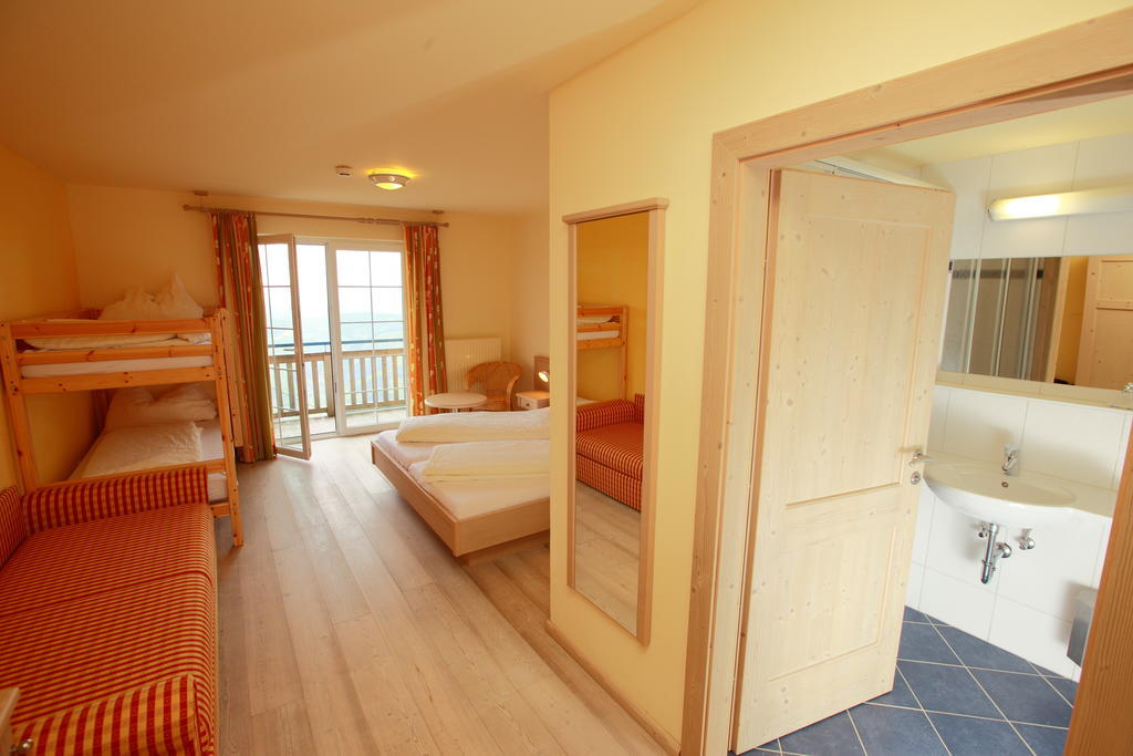 Wagrainer Haus Hotel Флахау Екстериор снимка