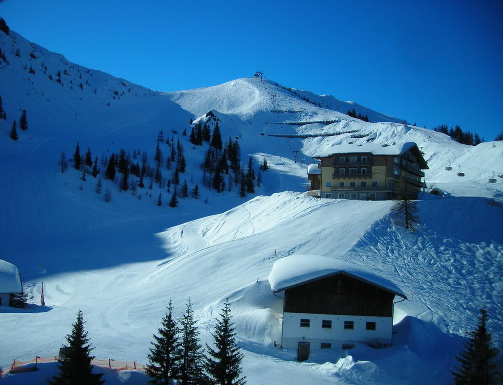 Wagrainer Haus Hotel Флахау Екстериор снимка
