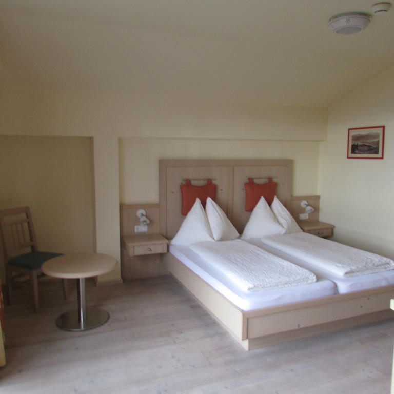 Wagrainer Haus Hotel Флахау Стая снимка